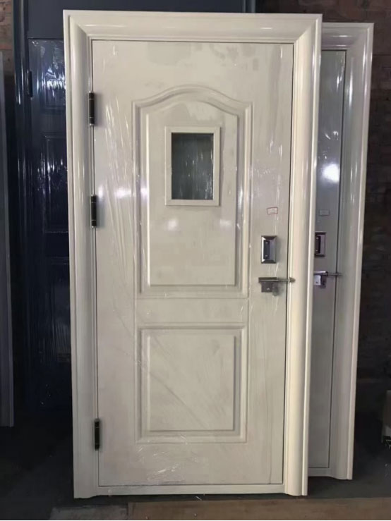 高昌学校教室门 高昌学校教室门