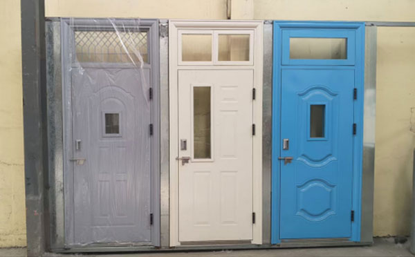 高昌学校教室门