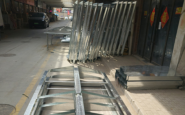 2025高昌排烟窗维护周期与电动开启故障排查