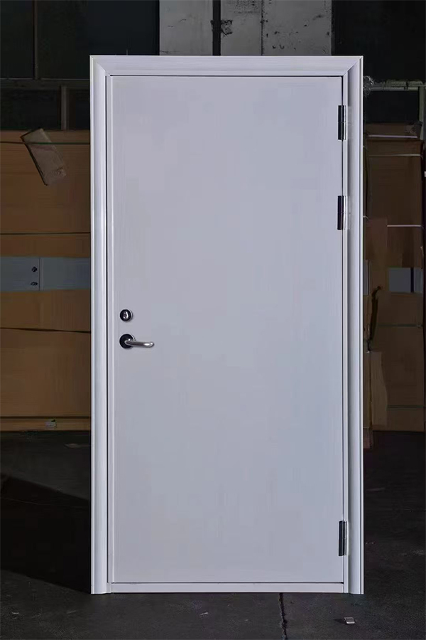 社区活动中心加装高昌防火门保障居民安全